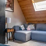 Cozy In With House A Mountain View Poronin